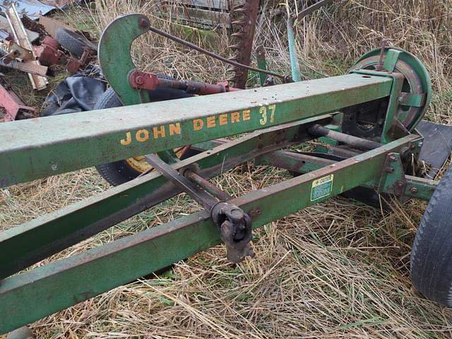 Image of John Deere 37 equipment image 3