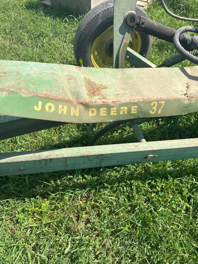Image of John Deere 37 equipment image 3
