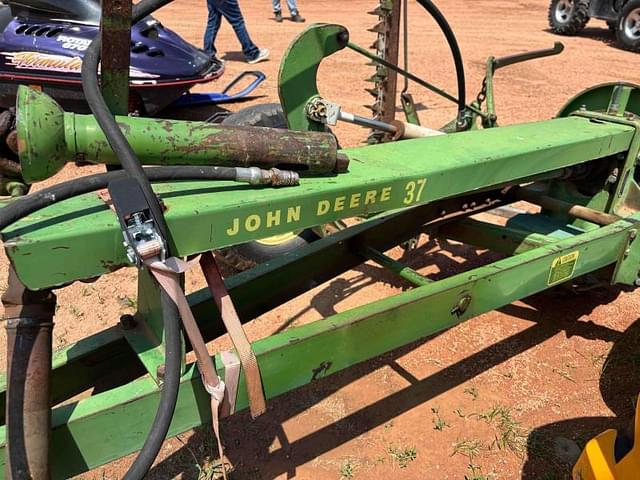 Image of John Deere 37 equipment image 2