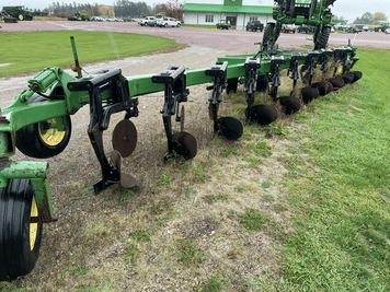 Main image John Deere 3710