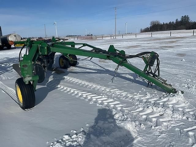 Image of John Deere 3710 equipment image 1