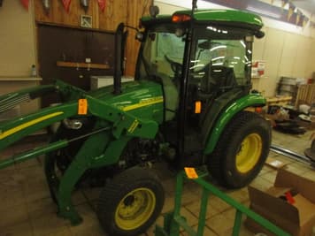 Main image John Deere 3720