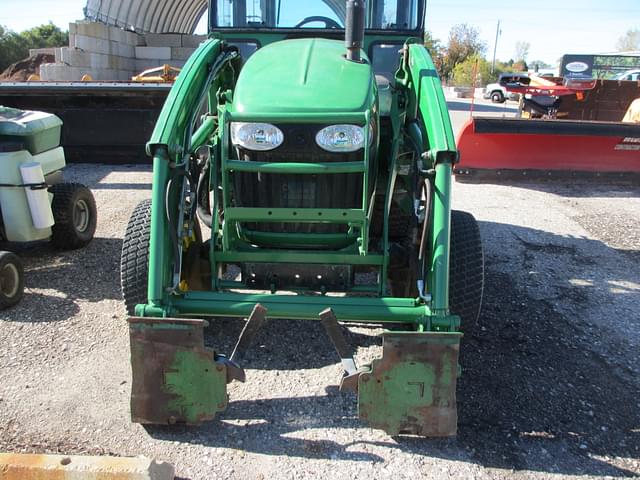 Image of John Deere 3720 equipment image 1