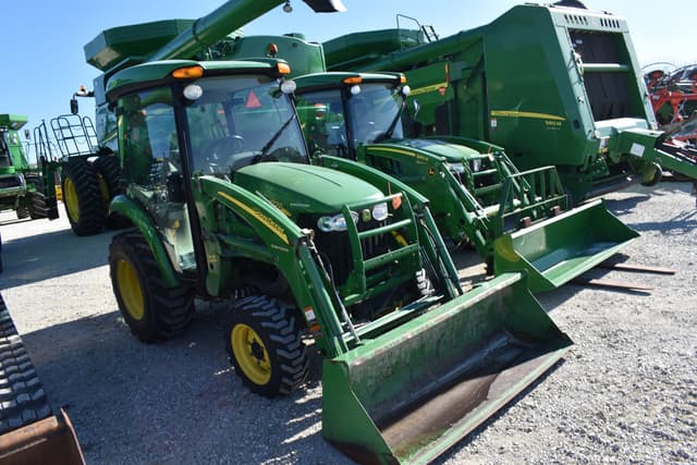 Image of John Deere 3720 equipment image 2