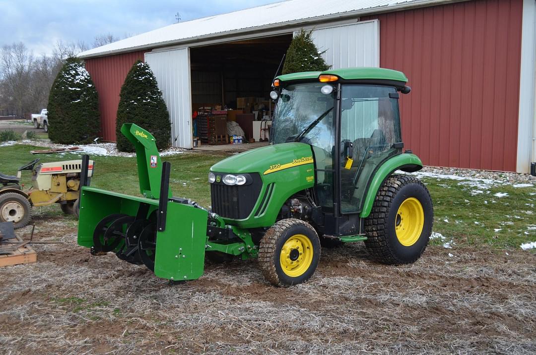 Image of John Deere 3720 Primary image