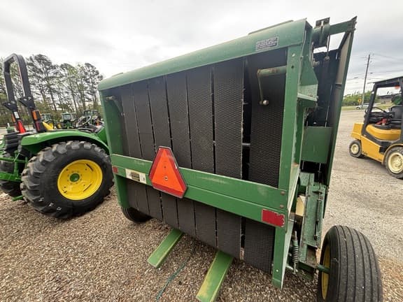 Image of John Deere 375 equipment image 1