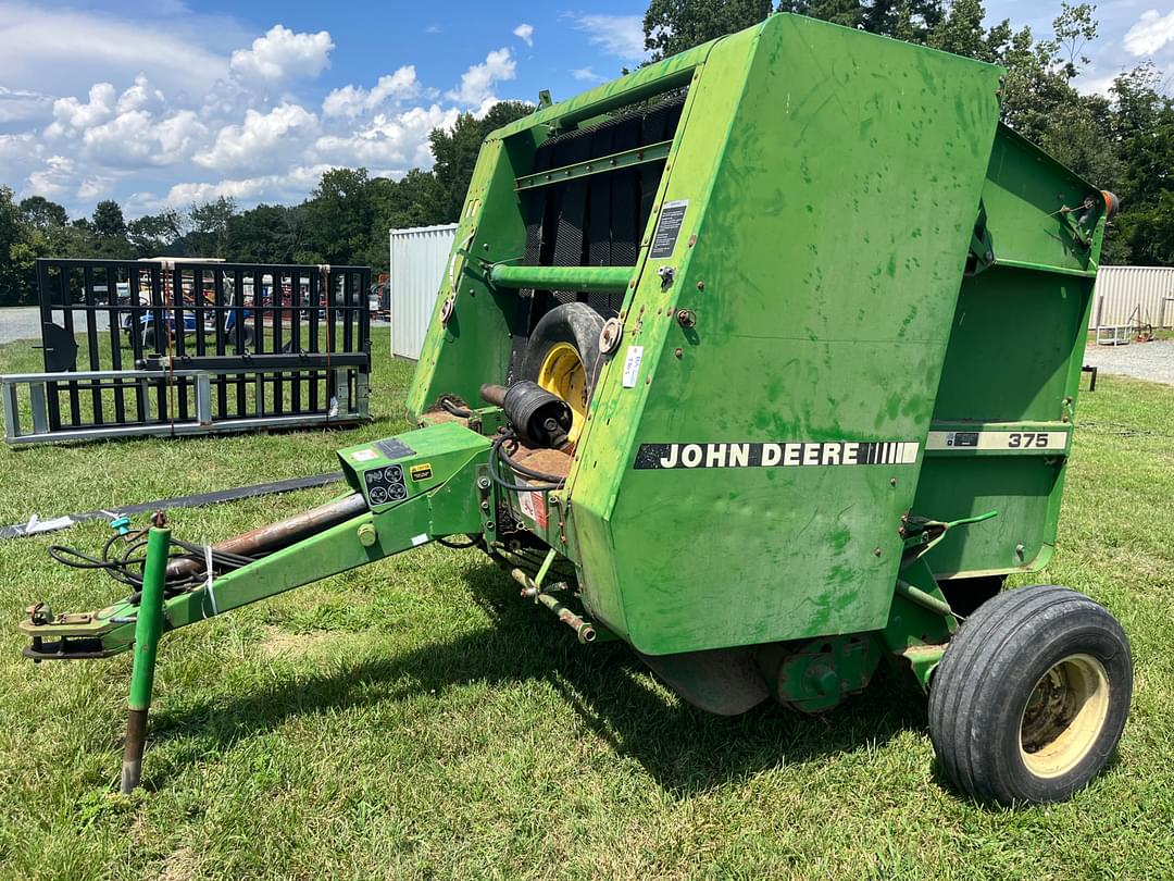 Image of John Deere 375 Primary image