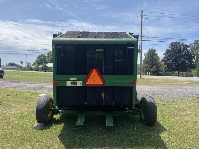 Image of John Deere 375 equipment image 4