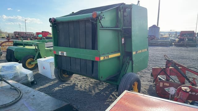 Image of John Deere 375 equipment image 3