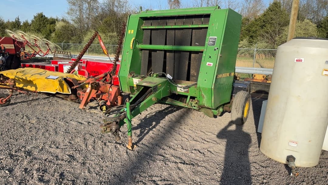 Image of John Deere 375 Primary image