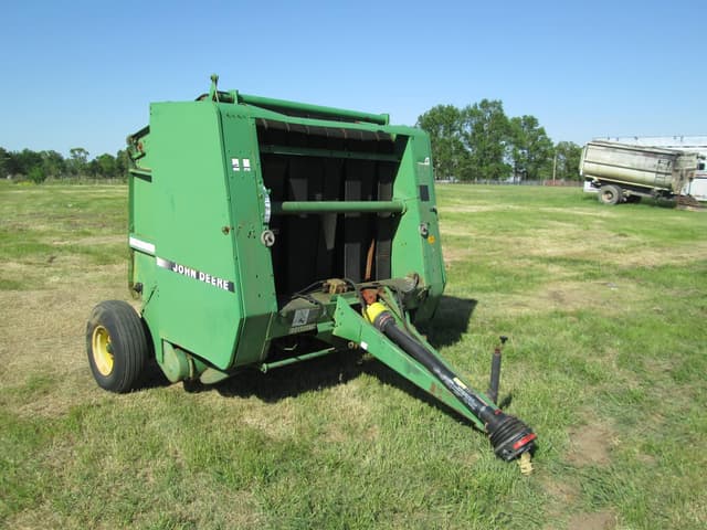 Image of John Deere 375 equipment image 1