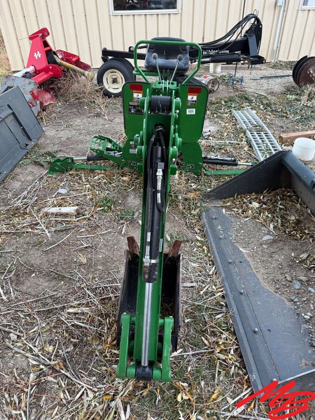 Image of John Deere 375A equipment image 3