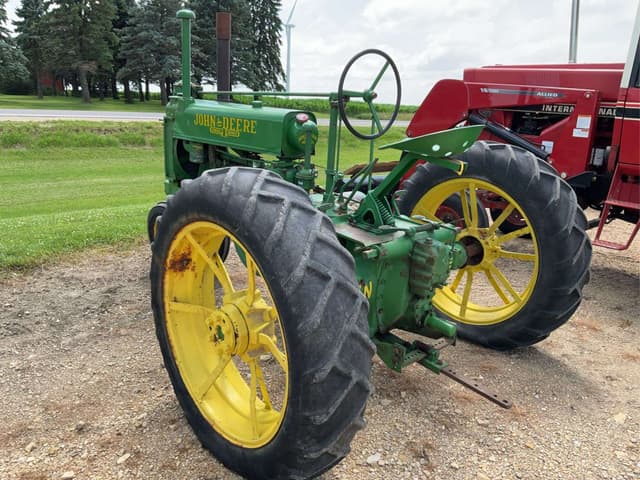 Image of John Deere A equipment image 3