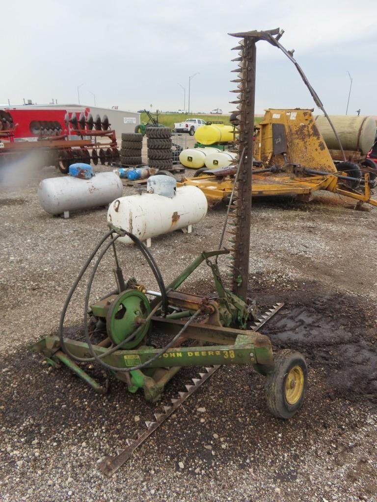 John Deere 38 Equipment Image0