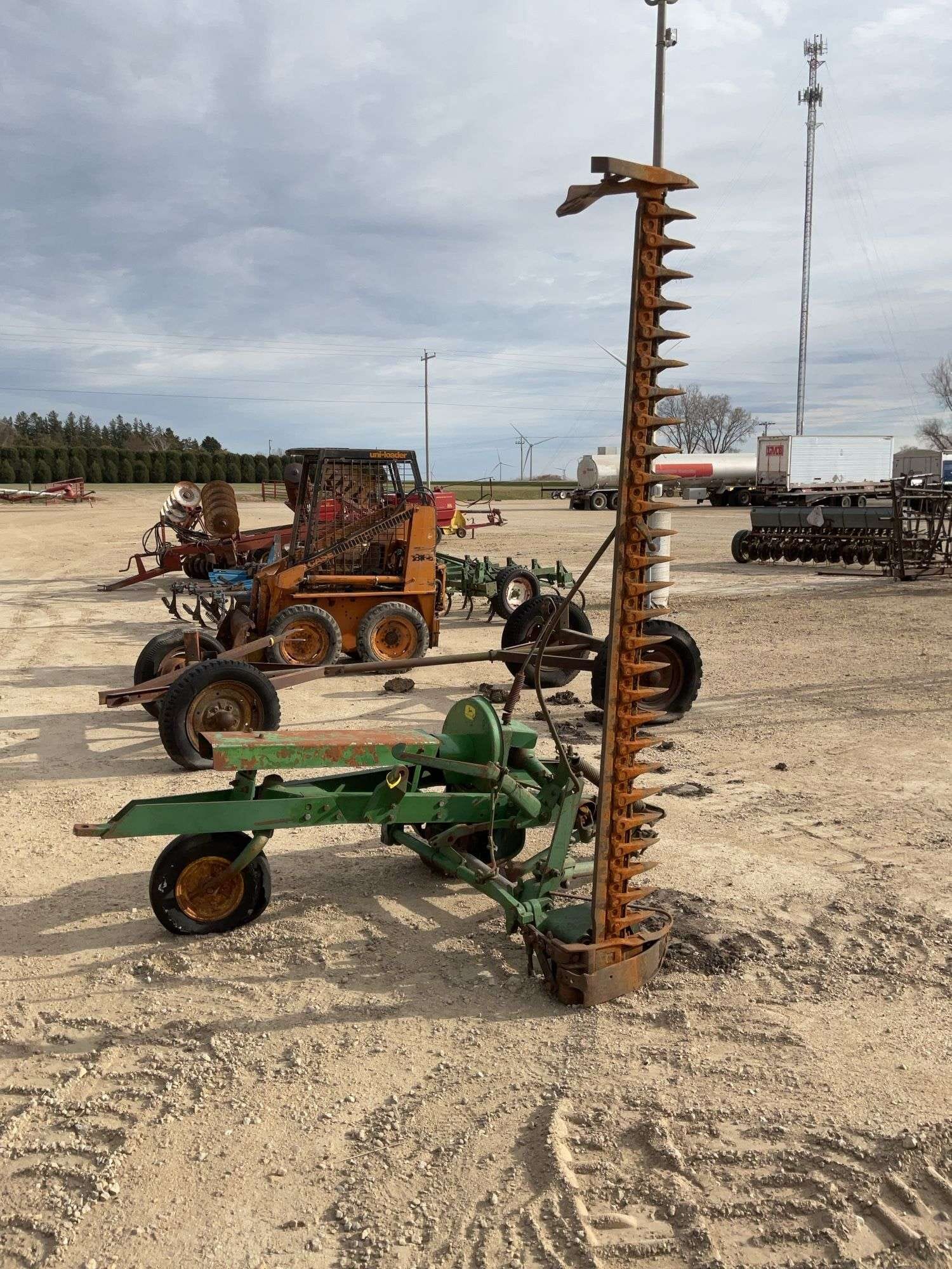 John Deere 38 Equipment Image0