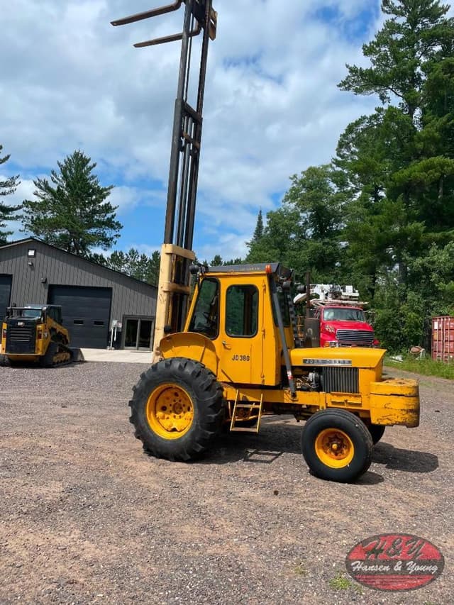 Image of John Deere 380 equipment image 3