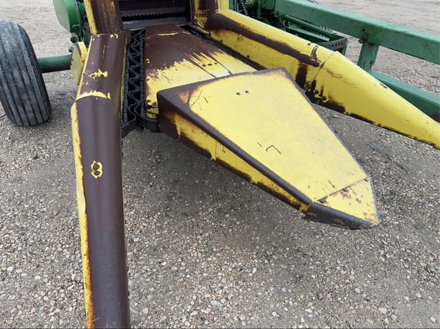 Image of John Deere 3800 equipment image 1