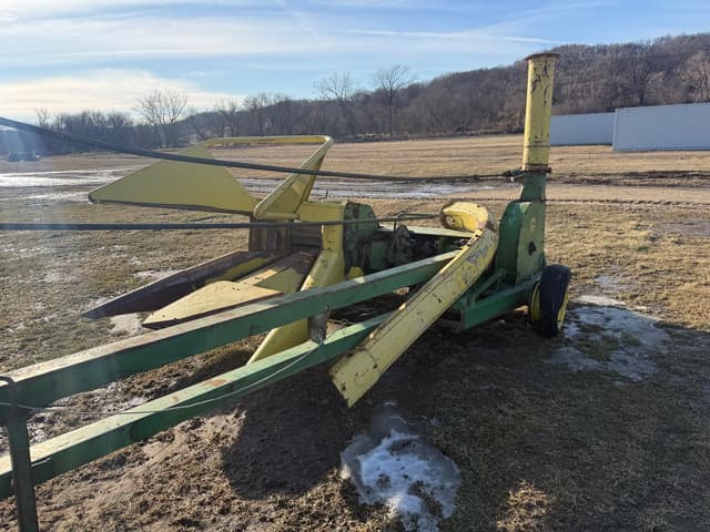 Image of John Deere 3800 equipment image 2