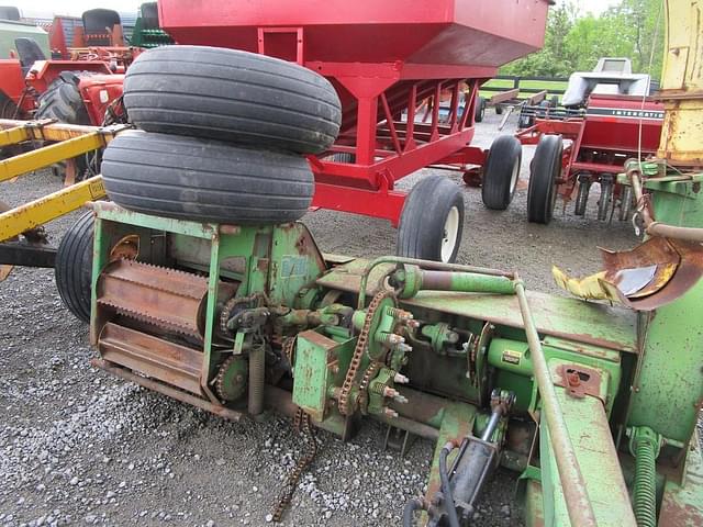 Image of John Deere 3800 equipment image 2