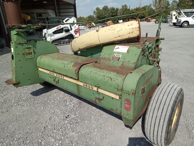 Image of John Deere 3800 equipment image 3