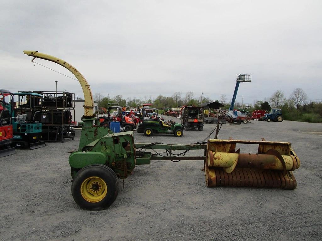 Image of John Deere 3800 Primary image