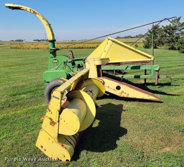 Image of John Deere 3800 equipment image 3