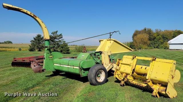 Image of John Deere 3800 equipment image 4