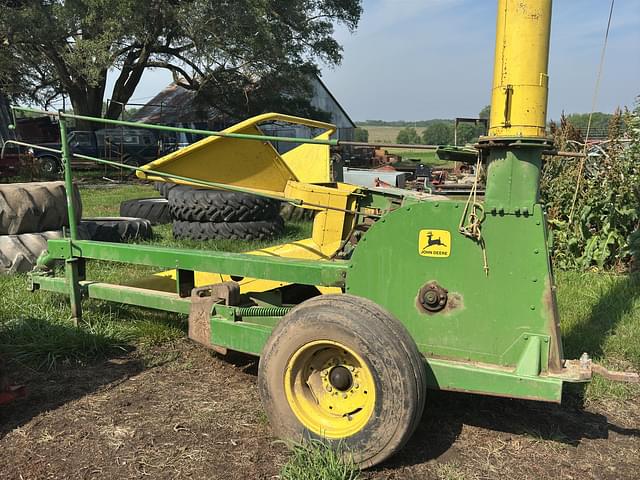 Image of John Deere 3800 equipment image 3