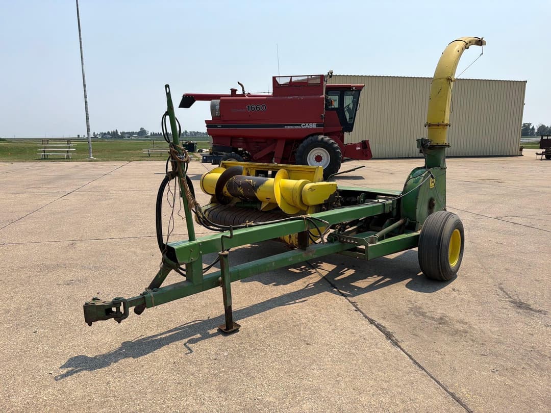 Image of John Deere 3800 Primary image