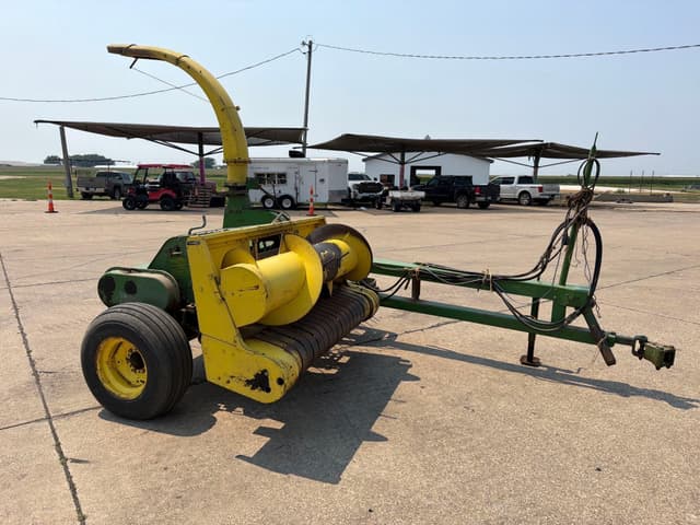 Image of John Deere 3800 equipment image 1