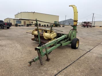 Main image John Deere 3800