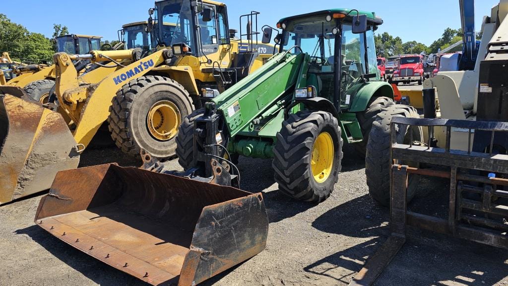 Main image John Deere 3800