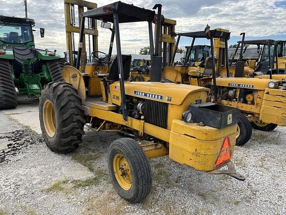 Image of John Deere 380 equipment image 1