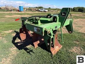 John Deere 3835 Image