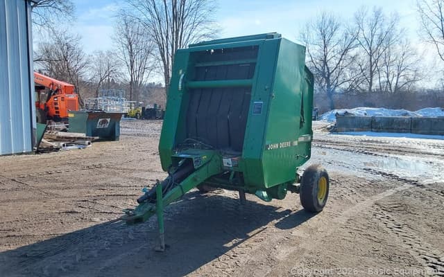 Image of John Deere 385 equipment image 1