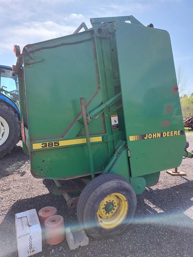 Image of John Deere 385 equipment image 4