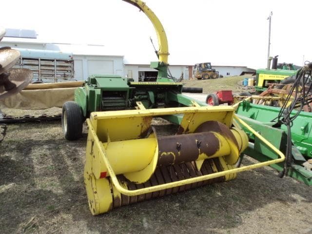 Image of John Deere 3940 Image 0