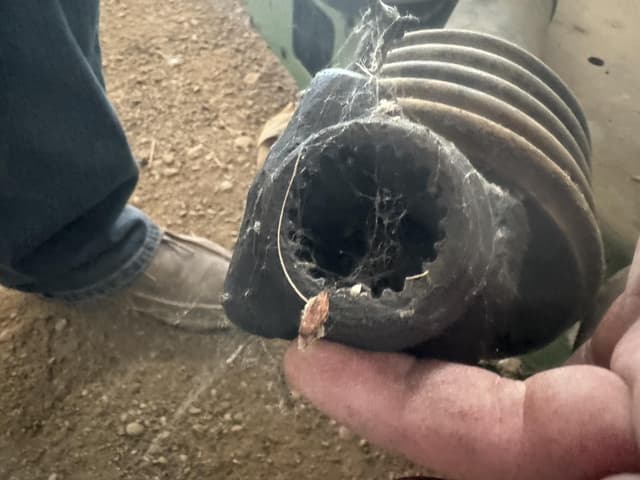 Image of John Deere 3940 equipment image 4