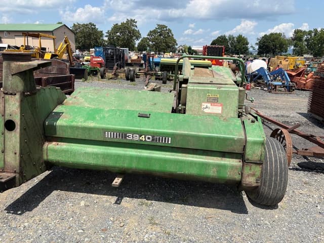 Image of John Deere 3940 equipment image 3