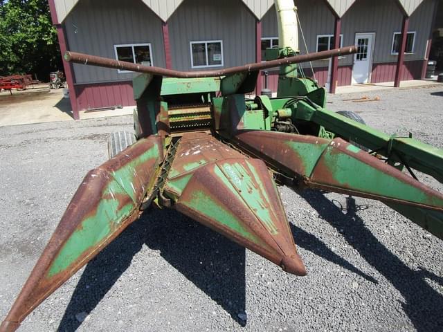 Image of John Deere 3940 equipment image 4