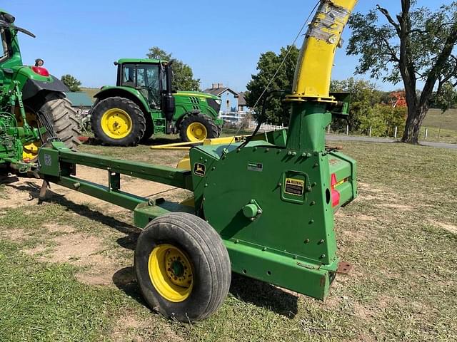 Image of John Deere 3940 equipment image 3