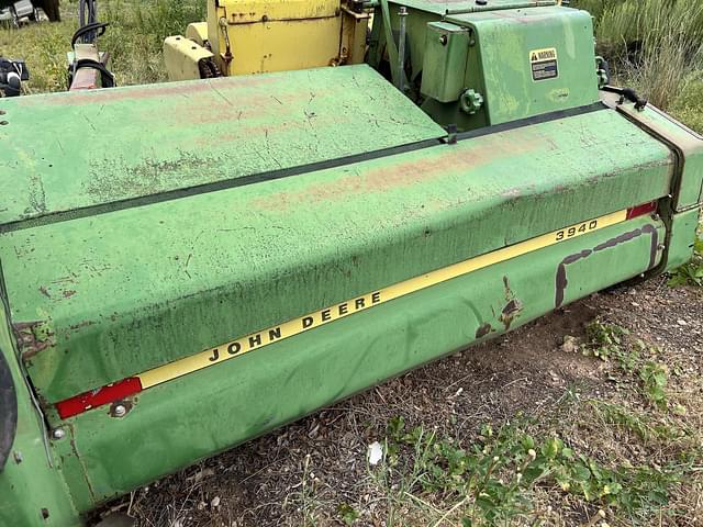 Image of John Deere 3940 equipment image 4