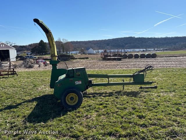 Image of John Deere 3940 equipment image 3