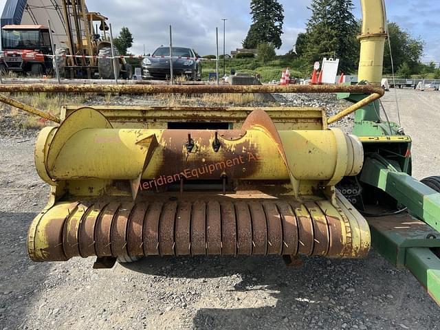 Image of John Deere 3940 equipment image 4