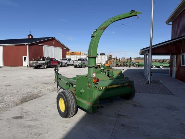 Image of John Deere 3950 equipment image 3