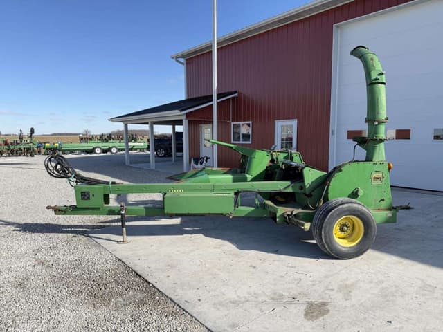 Image of John Deere 3950 equipment image 2