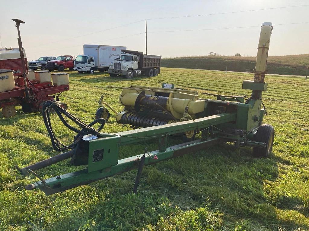 Image of John Deere 3950 Primary image