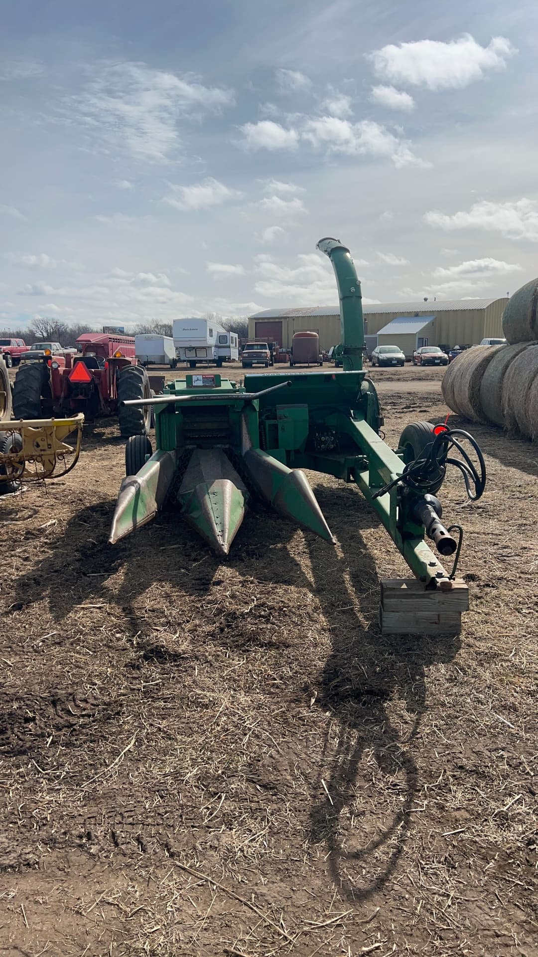 Image of John Deere 3950 Primary image