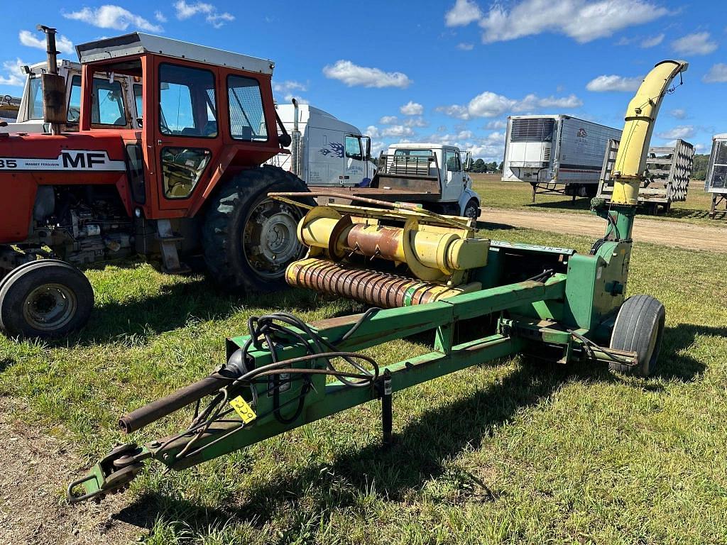 Image of John Deere 3950 Primary image