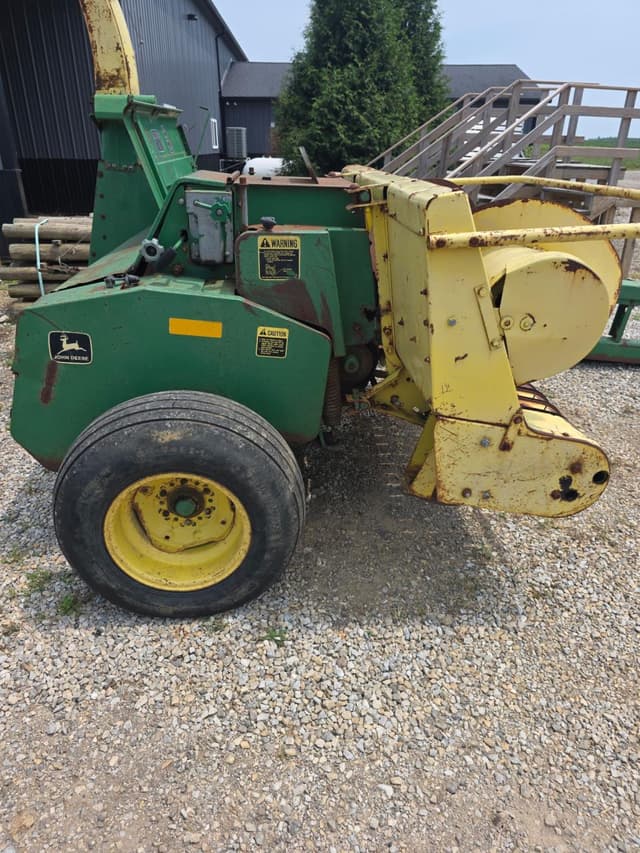Image of John Deere 3950 equipment image 2